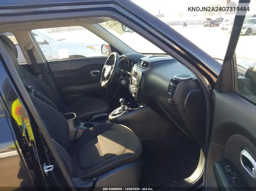 KNDJN2A24G7319484 2016 Kia Soul