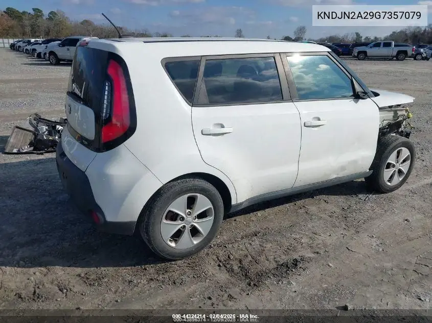 KNDJN2A29G7357079 2016 Kia Soul