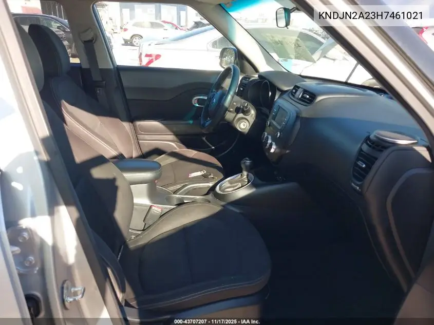 KNDJN2A23H7461021 2017 Kia Soul