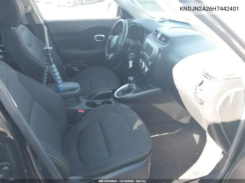 KNDJN2A26H7442401 2017 Kia Soul
