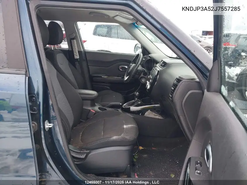 KNDJP3A52J7557285 2018 Kia Soul +
