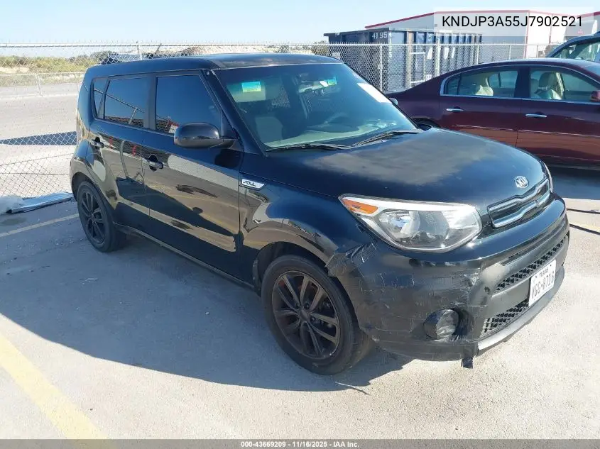 KNDJP3A55J7902521 2018 Kia Soul +