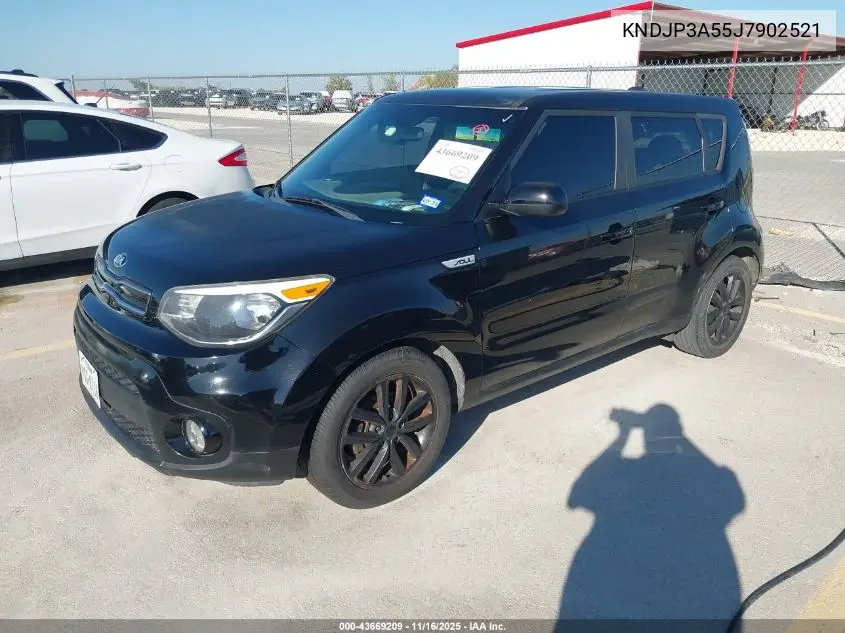 KNDJP3A55J7902521 2018 Kia Soul +