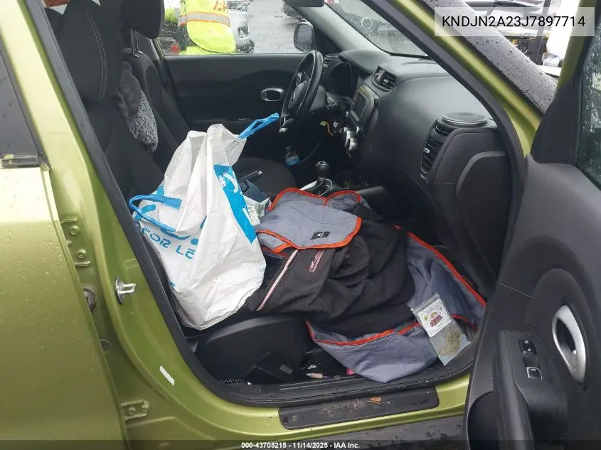 KNDJN2A23J7897714 2018 Kia Soul