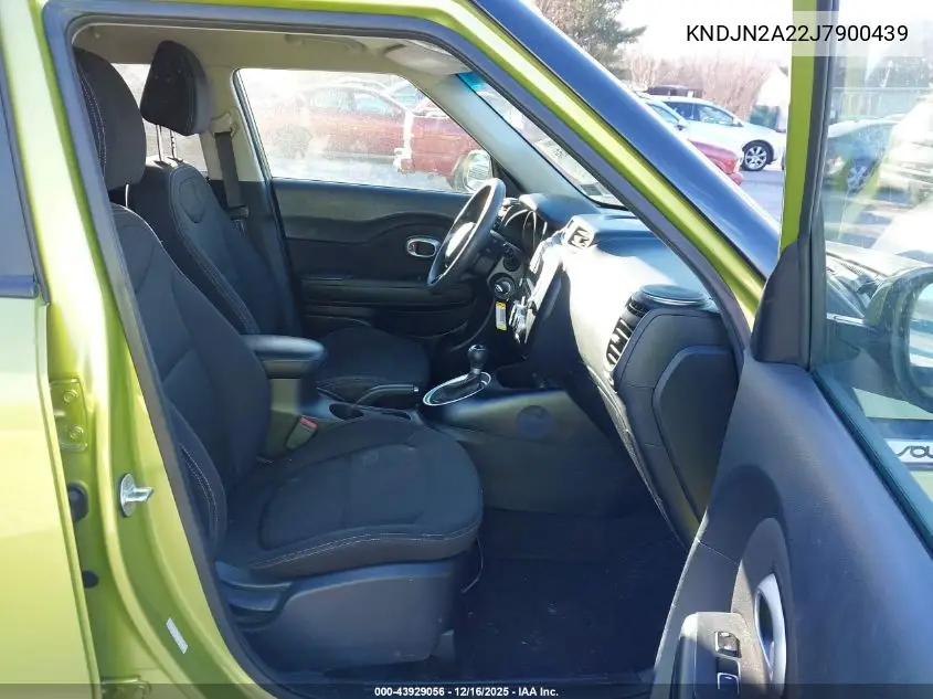 KNDJN2A22J7900439 2018 Kia Soul