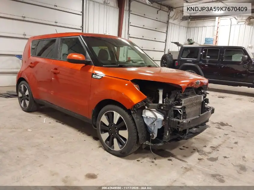 KNDJP3A59K7670409 2019 Kia Soul +