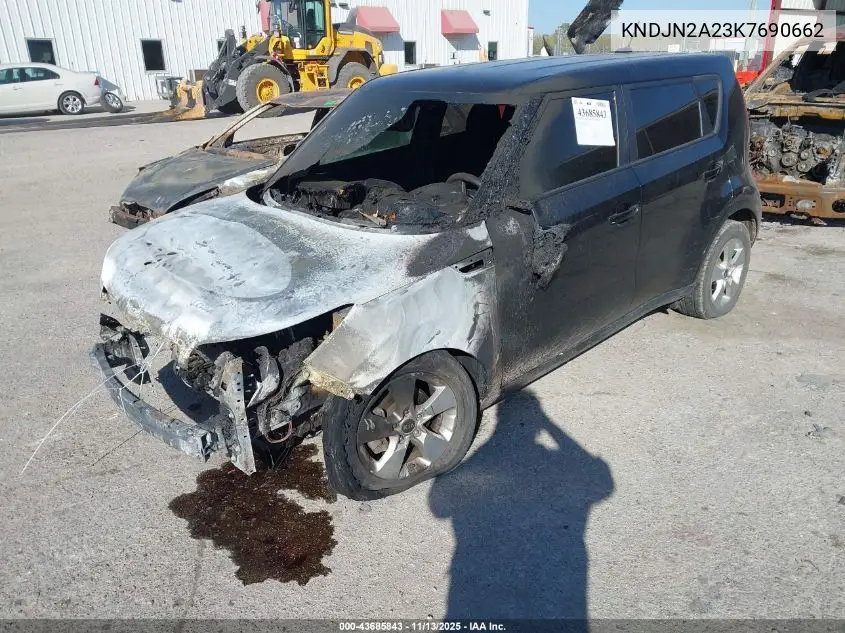 KNDJN2A23K7690662 2019 Kia Soul !