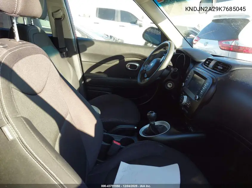 KNDJN2A29K7685045 2019 Kia Soul