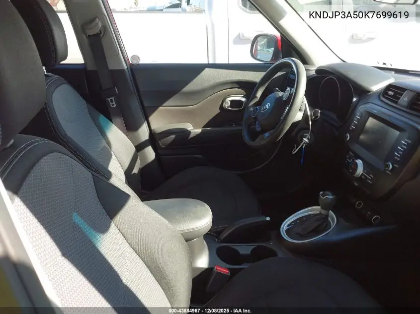 KNDJP3A50K7699619 2019 Kia Soul +