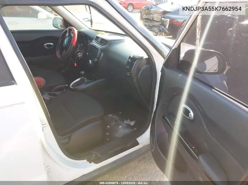 KNDJP3A55K7662954 2019 Kia Soul +