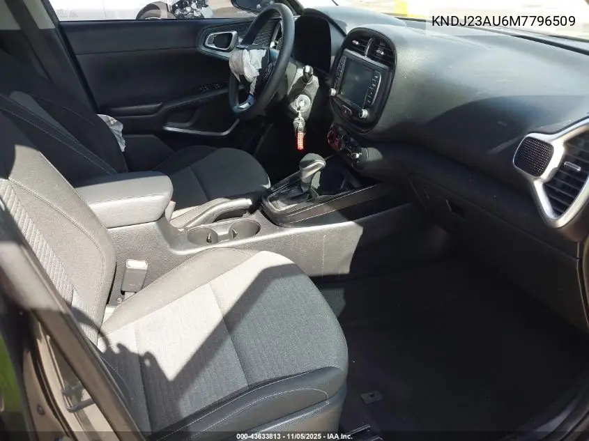 KNDJ23AU6M7796509 2021 Kia Soul S