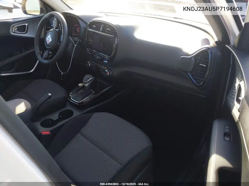 KNDJ23AU5P7194608 2023 Kia Soul S