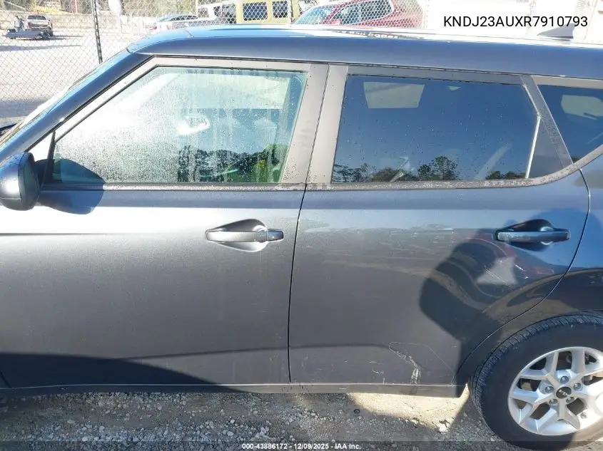 KNDJ23AUXR7910793 2024 Kia Soul Lx
