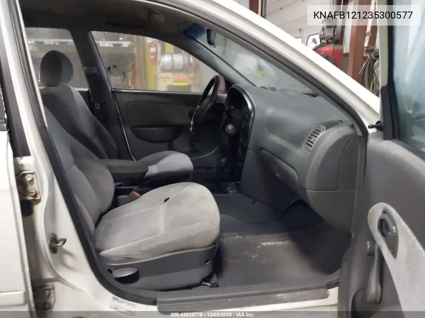 KNAFB121235300577 2003 Kia Spectra Ls