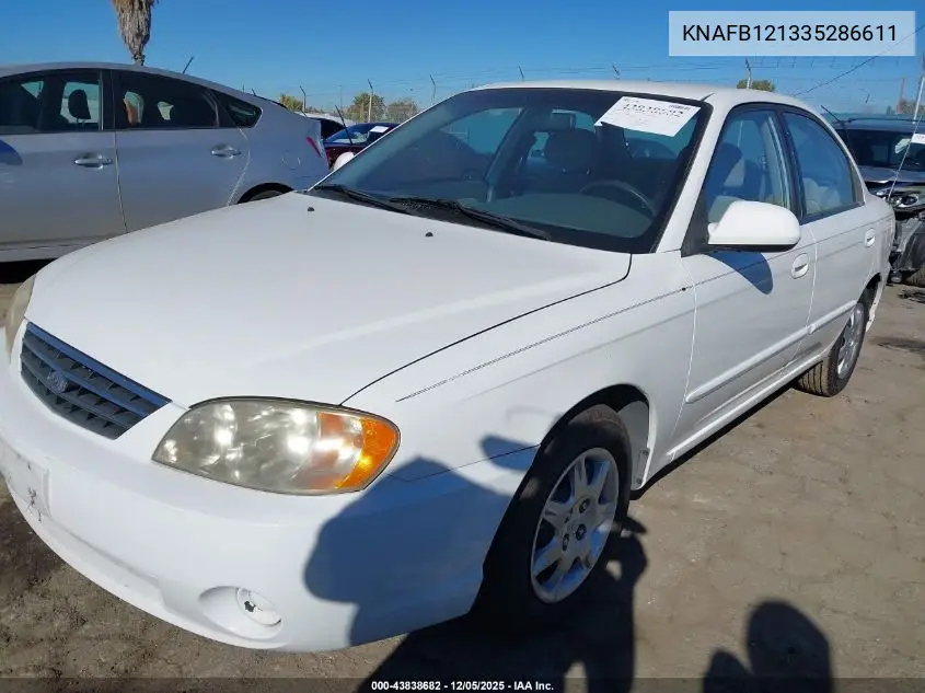 KNAFB121335286611 2003 Kia Spectra Ls