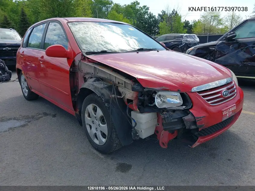 2007 Kia Spectra5 VIN: KNAFE161775397038 Lot: 12618196
