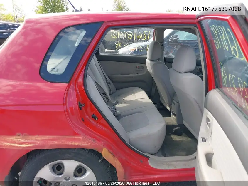 2007 Kia Spectra5 VIN: KNAFE161775397038 Lot: 12618196