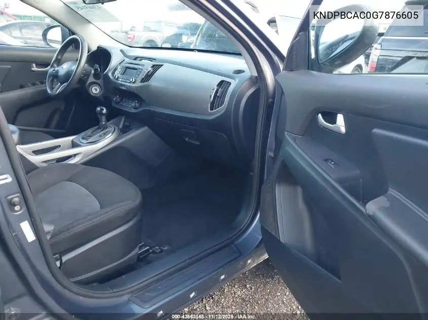 KNDPBCAC0G7876605 2016 Kia Sportage Lx
