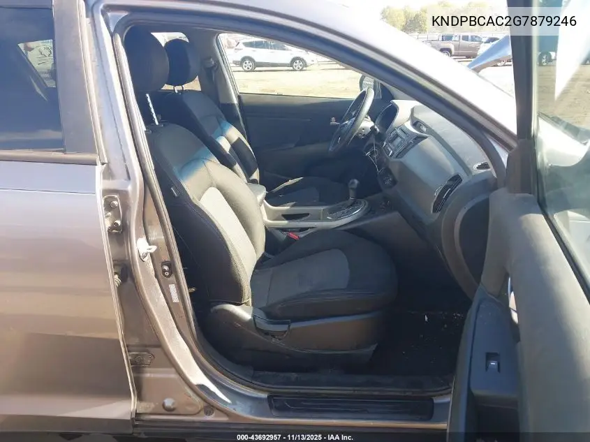 KNDPBCAC2G7879246 2016 Kia Sportage Lx