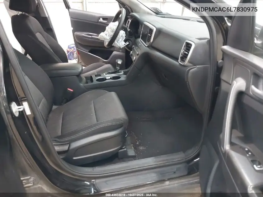 KNDPMCAC6L7830975 2020 Kia Sportage Lx