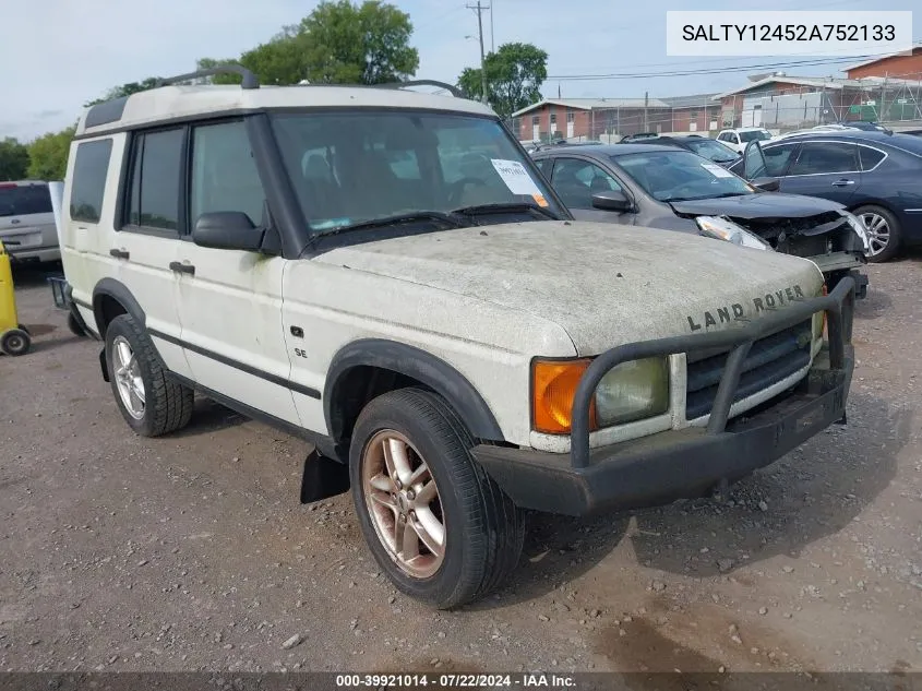 2002 Land Rover Discovery Series Ii Se VIN: SALTY12452A752133 Lot: 39921014