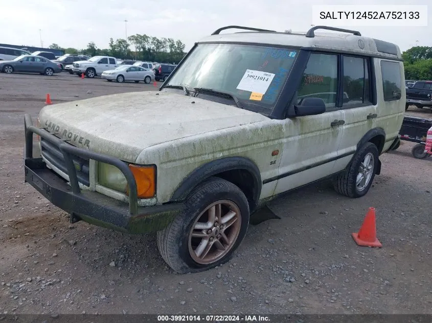 2002 Land Rover Discovery Series Ii Se VIN: SALTY12452A752133 Lot: 39921014