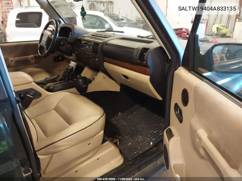 SALTW19404A833135 2004 Land Rover Discovery Se