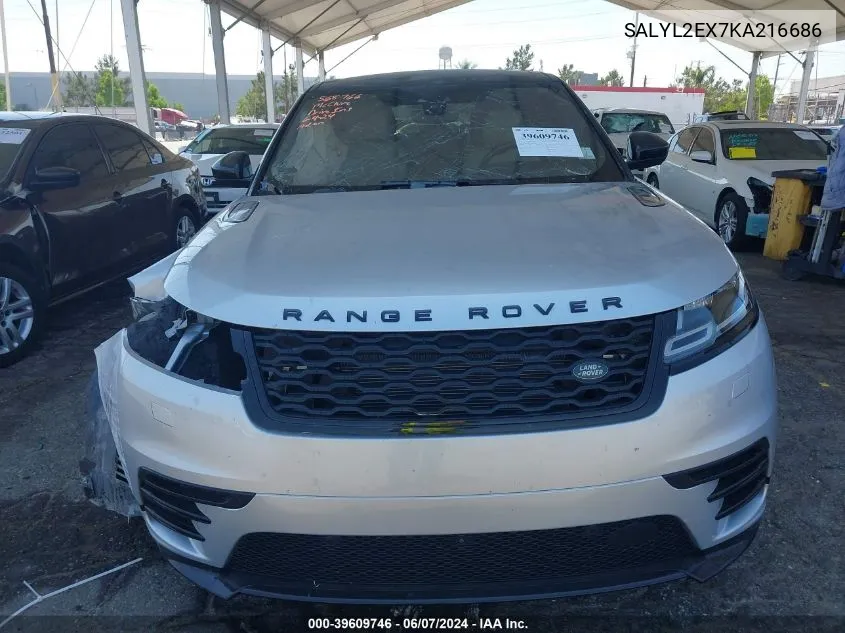 SALYL2EX7KA216686 2019 Land Rover Range Rover Velar P250 R-Dynamic Se