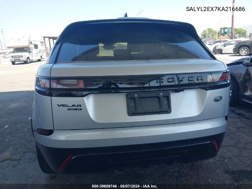 SALYL2EX7KA216686 2019 Land Rover Range Rover Velar P250 R-Dynamic Se