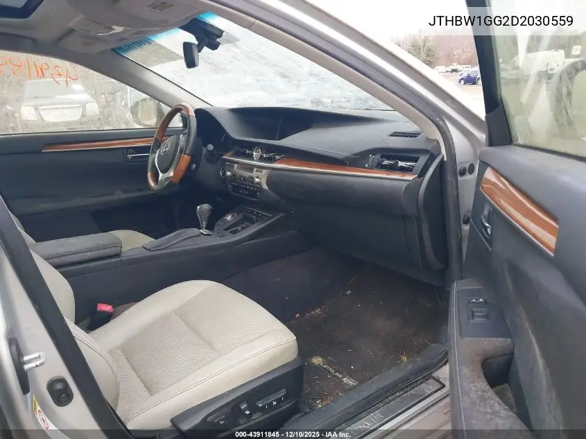 JTHBW1GG2D2030559 2013 Lexus Es 300H