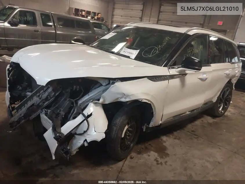 5LM5J7XC6LGL21010 2020 Lincoln Aviator Reserve