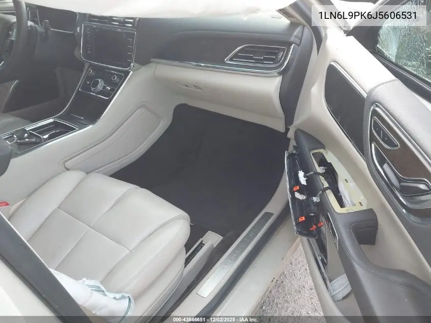 1LN6L9PK6J5606531 2018 Lincoln Continental Premiere