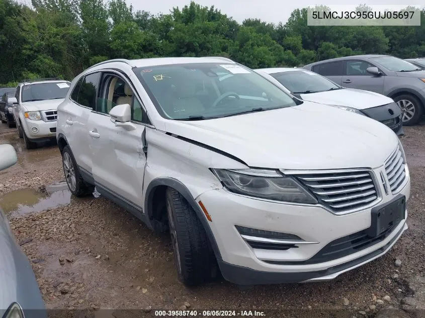 2016 Lincoln Mkc Reserve VIN: 5LMCJ3C95GUJ05697 Lot: 39585740