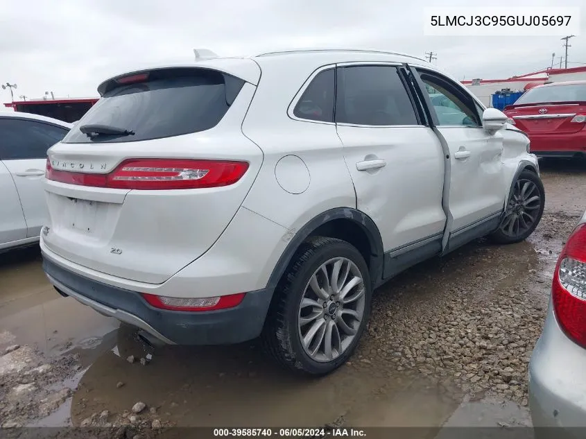 5LMCJ3C95GUJ05697 2016 Lincoln Mkc Reserve