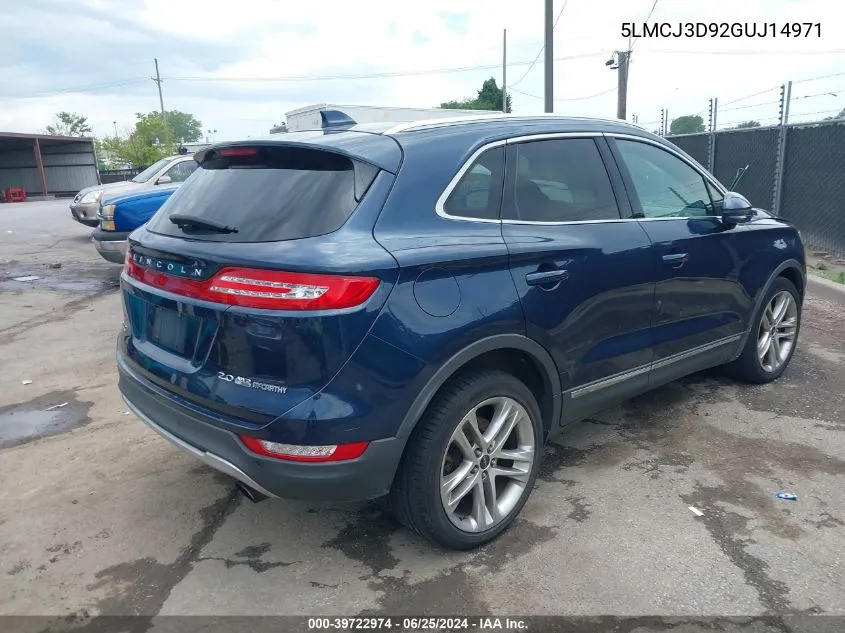 2016 Lincoln Mkc Reserve VIN: 5LMCJ3D92GUJ14971 Lot: 39722974