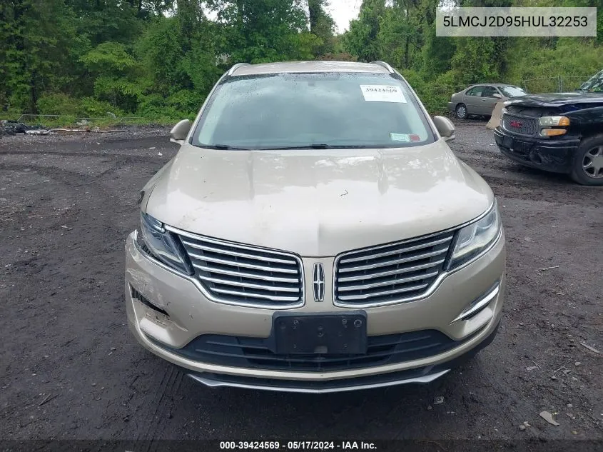 5LMCJ2D95HUL32253 2017 Lincoln Mkc Select