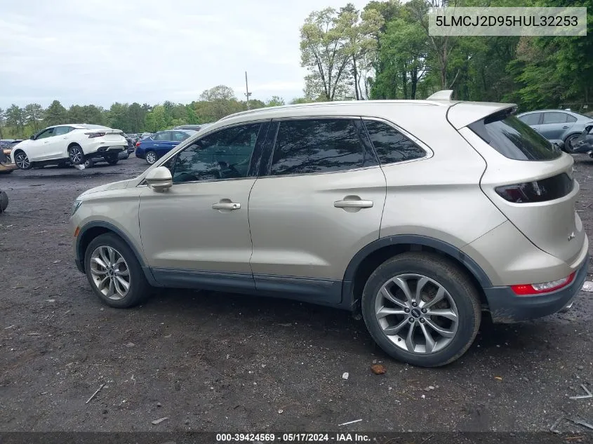 5LMCJ2D95HUL32253 2017 Lincoln Mkc Select