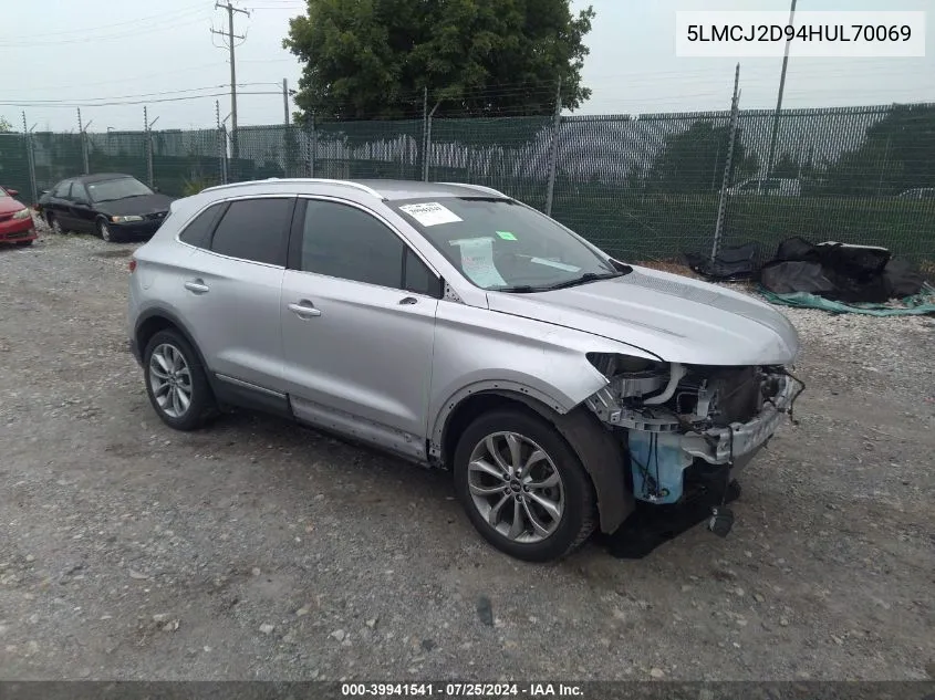 5LMCJ2D94HUL70069 2017 Lincoln Mkc Select