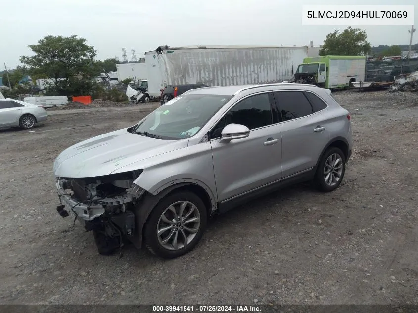 5LMCJ2D94HUL70069 2017 Lincoln Mkc Select