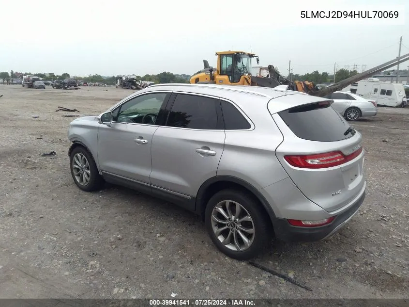 5LMCJ2D94HUL70069 2017 Lincoln Mkc Select