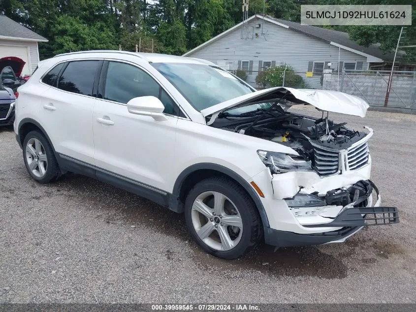 5LMCJ1D92HUL61624 2017 Lincoln Mkc Premiere