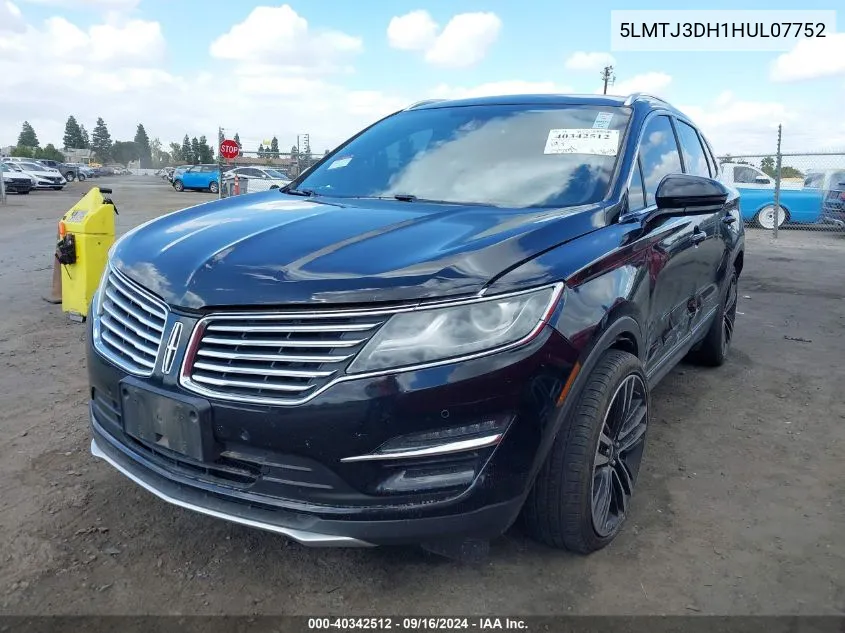 5LMTJ3DH1HUL07752 2017 Lincoln Mkc Reserve