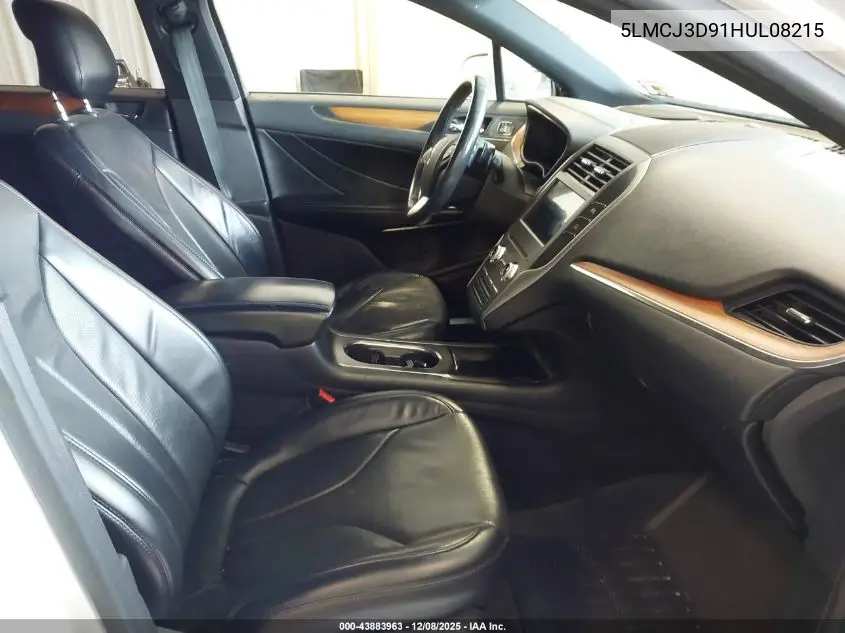 5LMCJ3D91HUL08215 2017 Lincoln Mkc Reserve