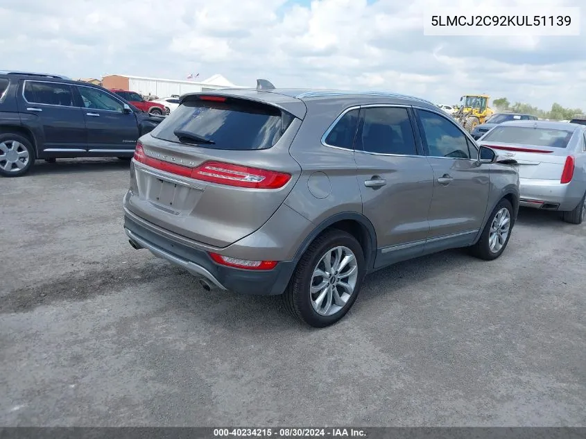 5LMCJ2C92KUL51139 2019 Lincoln Mkc Select