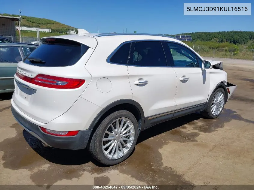 5LMCJ3D91KUL16516 2019 Lincoln Mkc Reserve