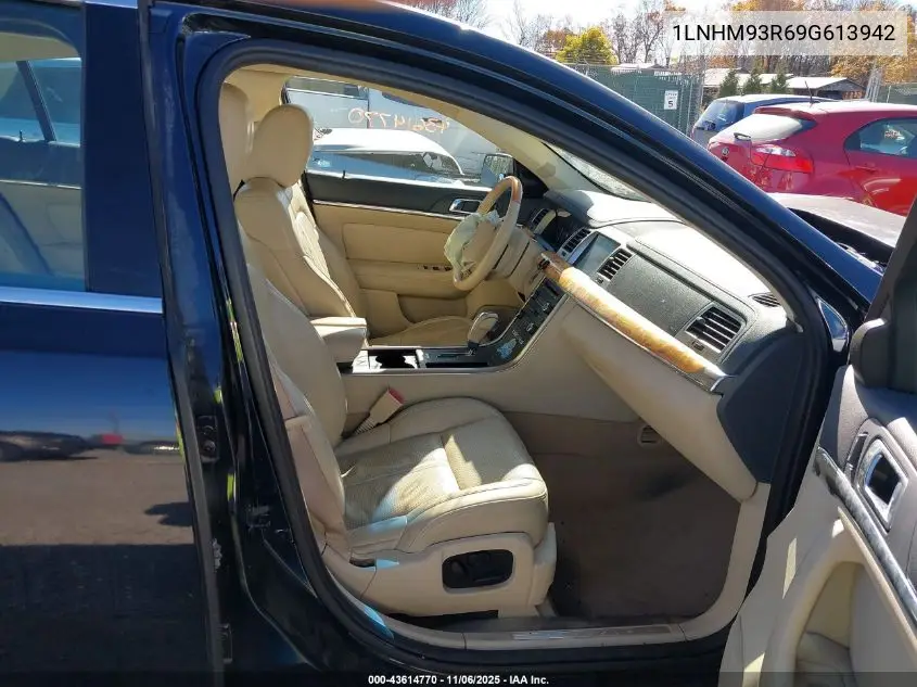 1LNHM93R69G613942 2009 Lincoln Mks