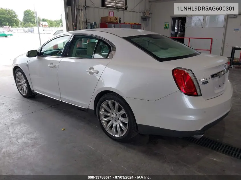 1LNHL9DR5AG600301 2010 Lincoln Mks