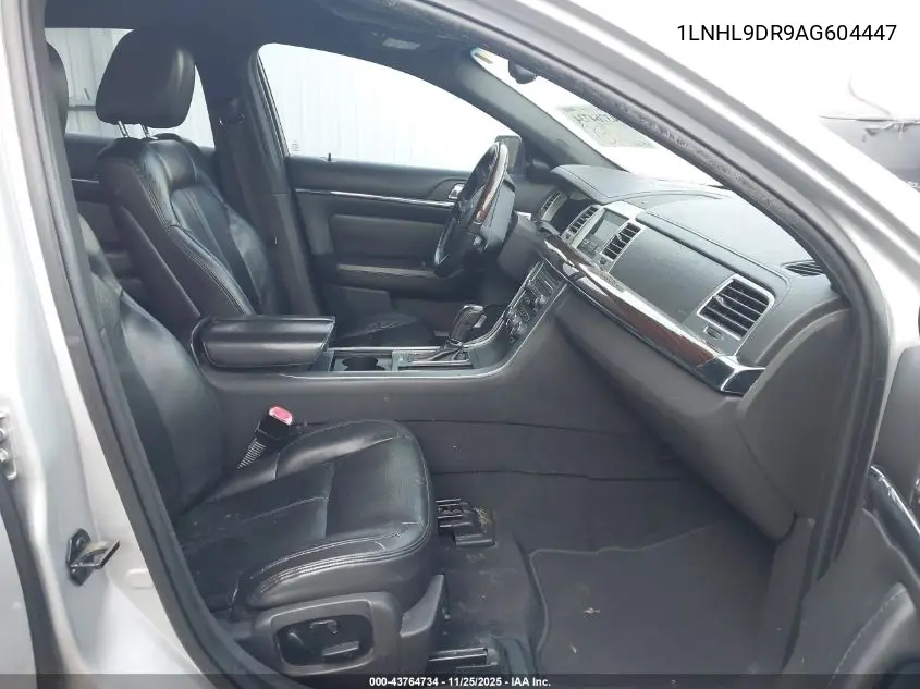 1LNHL9DR9AG604447 2010 Lincoln Mks