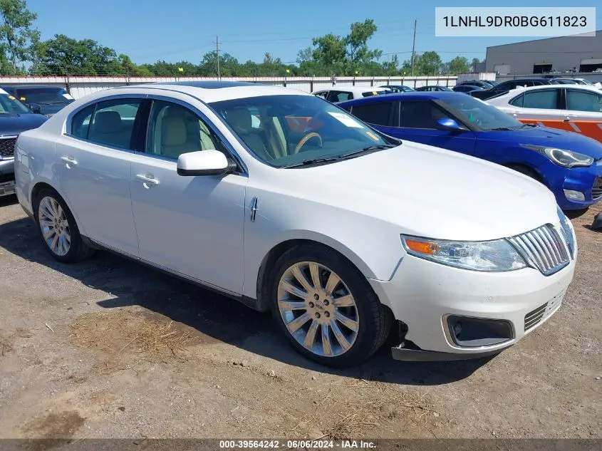 1LNHL9DR0BG611823 2011 Lincoln Mks