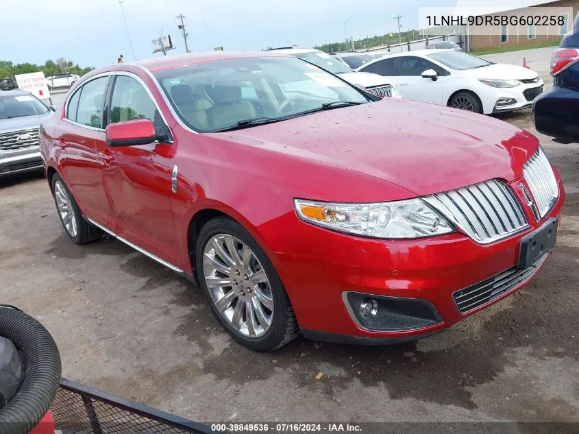 1LNHL9DR5BG602258 2011 Lincoln Mks